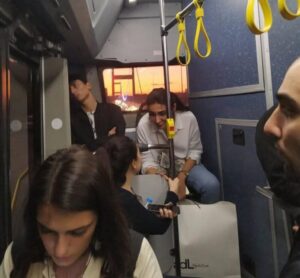 Общественный транспорт Стамбула: переход между Европой и Азией через мост Фатиха Султана Мехмеда
